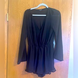 Black cute romper!